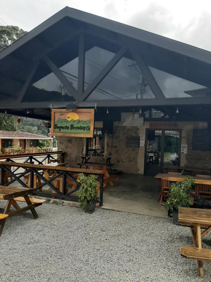 Blasina Beer Hostel Boquete Dış mekan fotoğraf